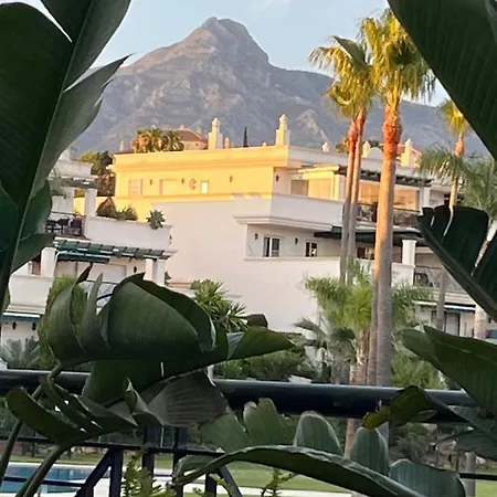 5 Min. Puerto Banus. Stunning Aparment & Big Terrace